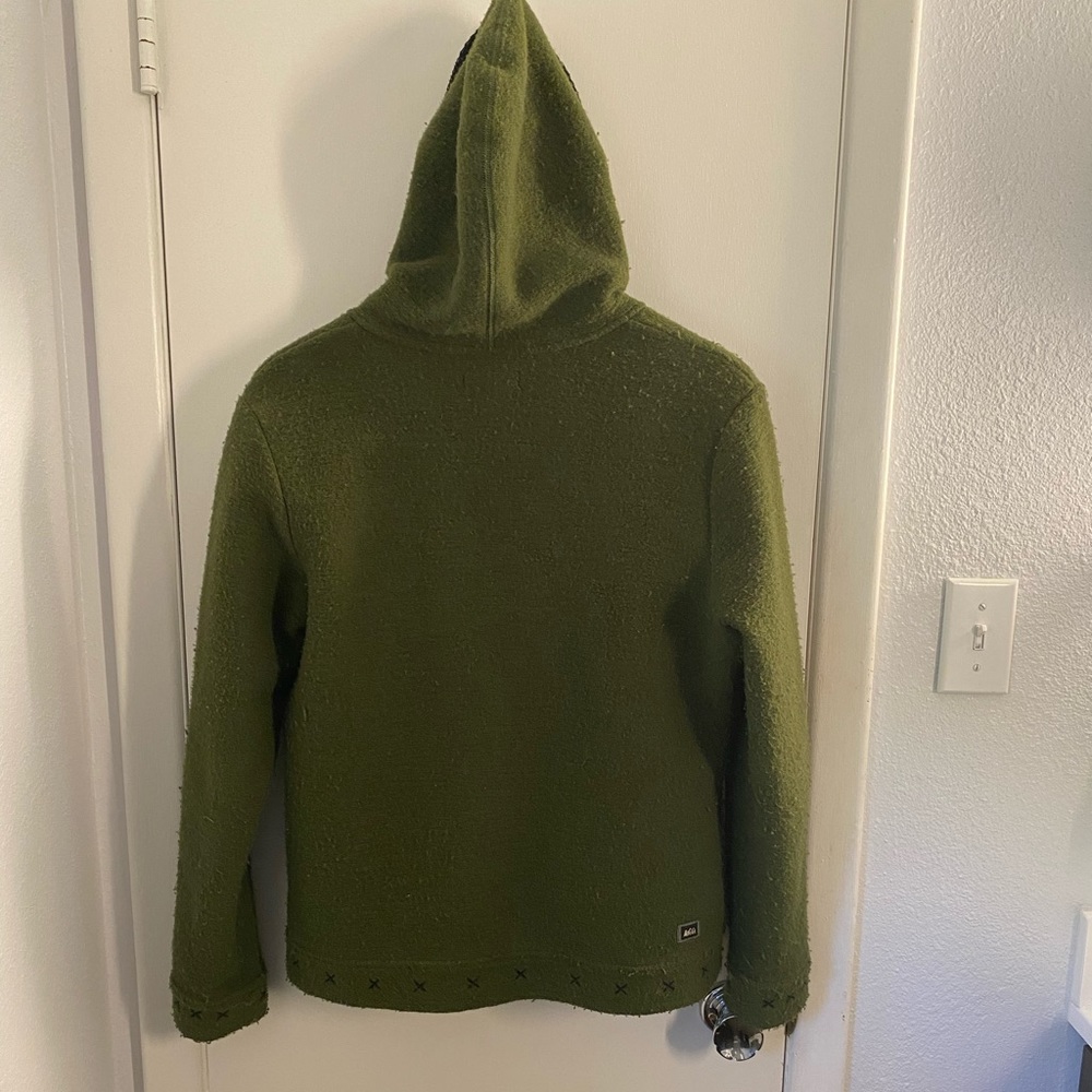REI fall/winter hoodie jacket (M) - Picture 4 of 4